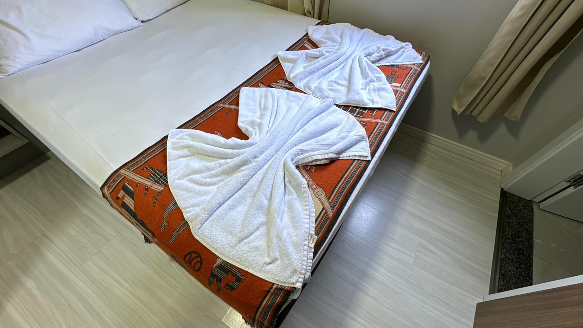 07-Studio Encantador Para Casal กูรีตีบา ภายนอก รูปภาพ